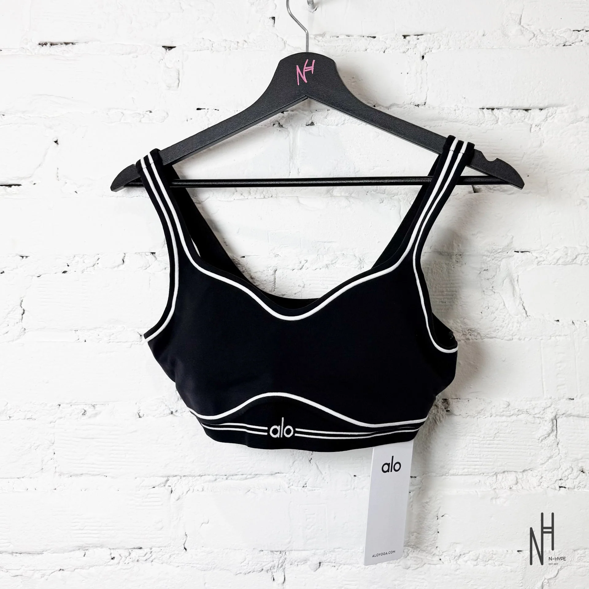 Alo Yoga Airbrush Heart Throb Bra