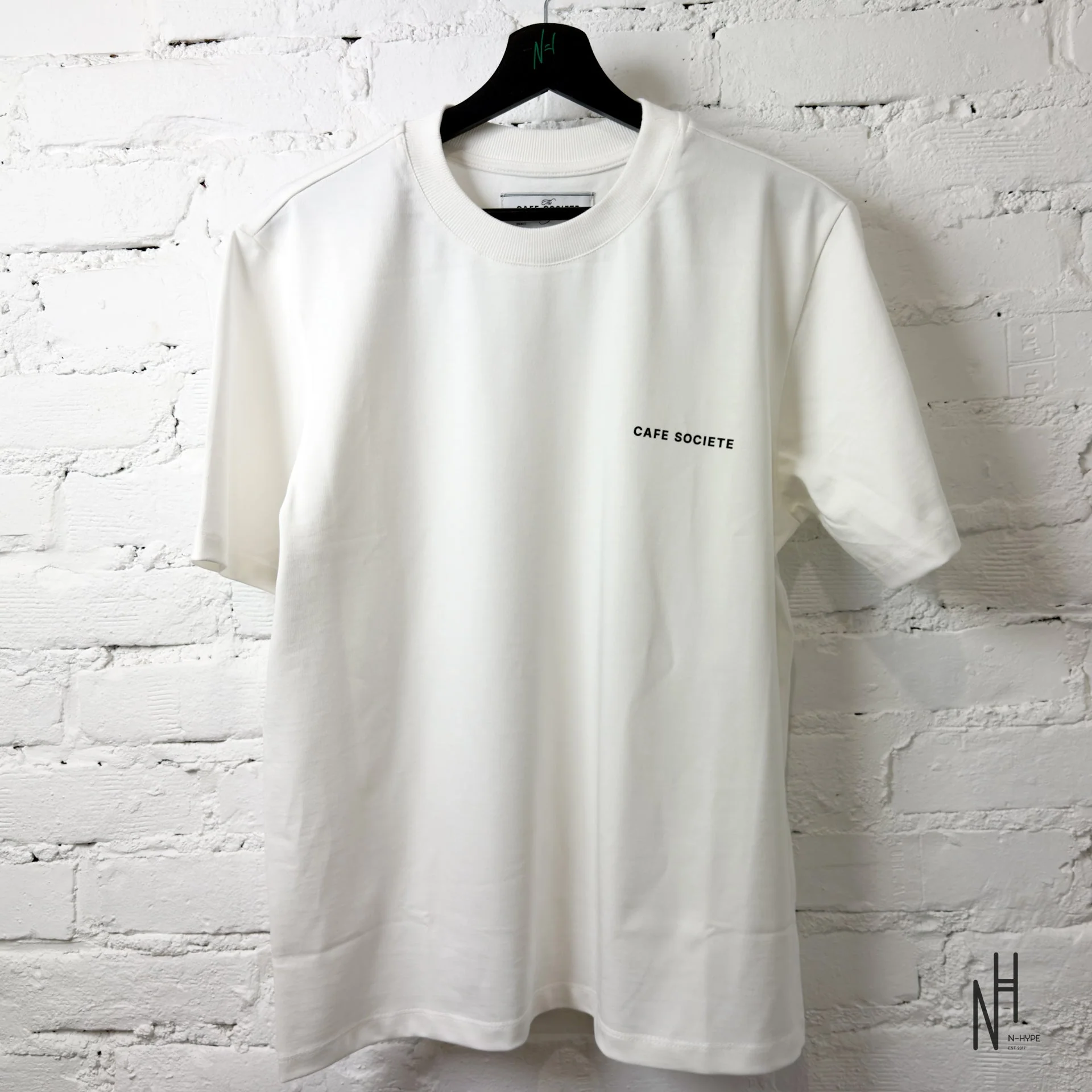 Cafe Societe T-shirt Chandalier (White)