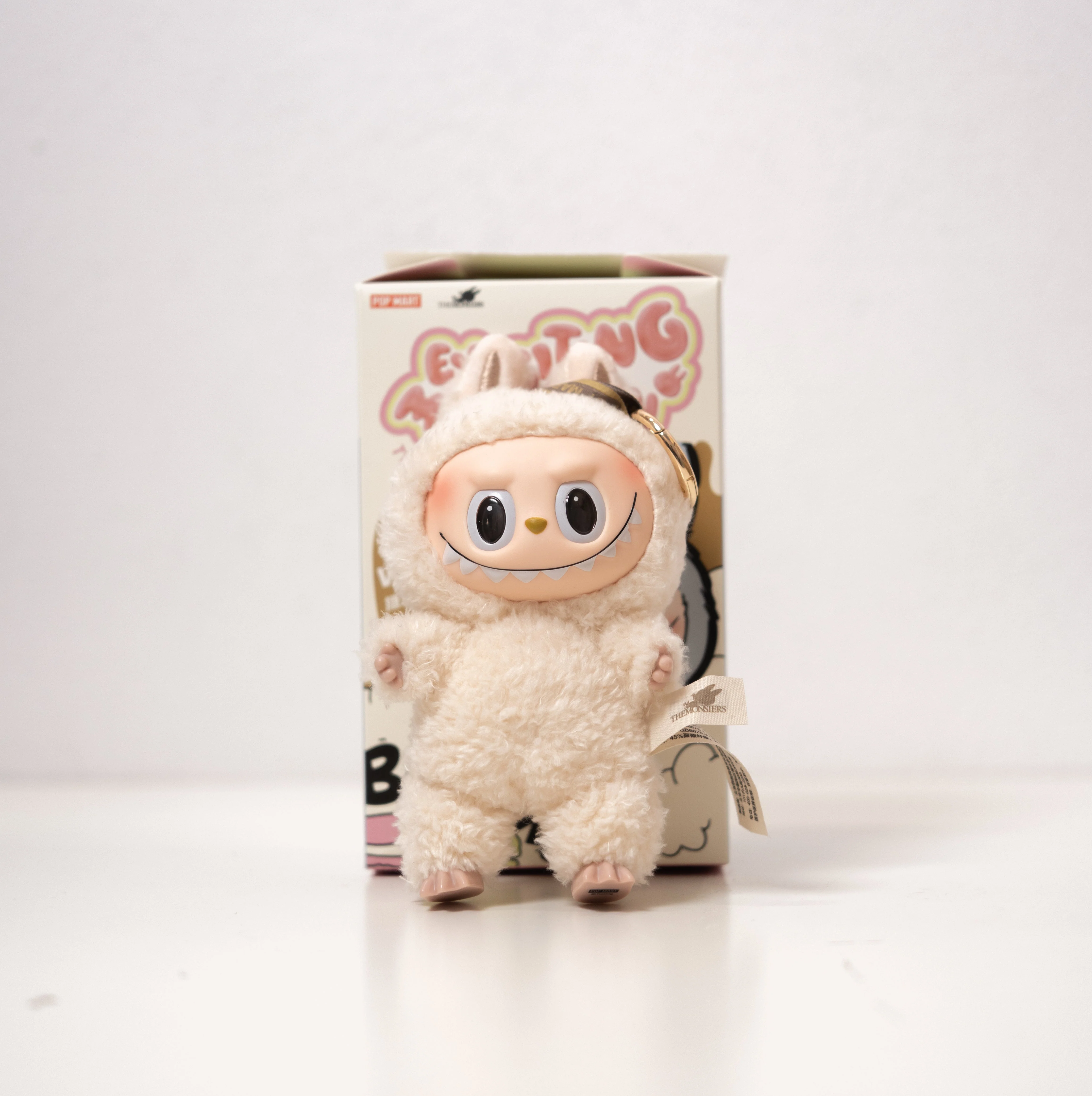 Labubu The Monsters Tasty Macarons Series - Soymilk