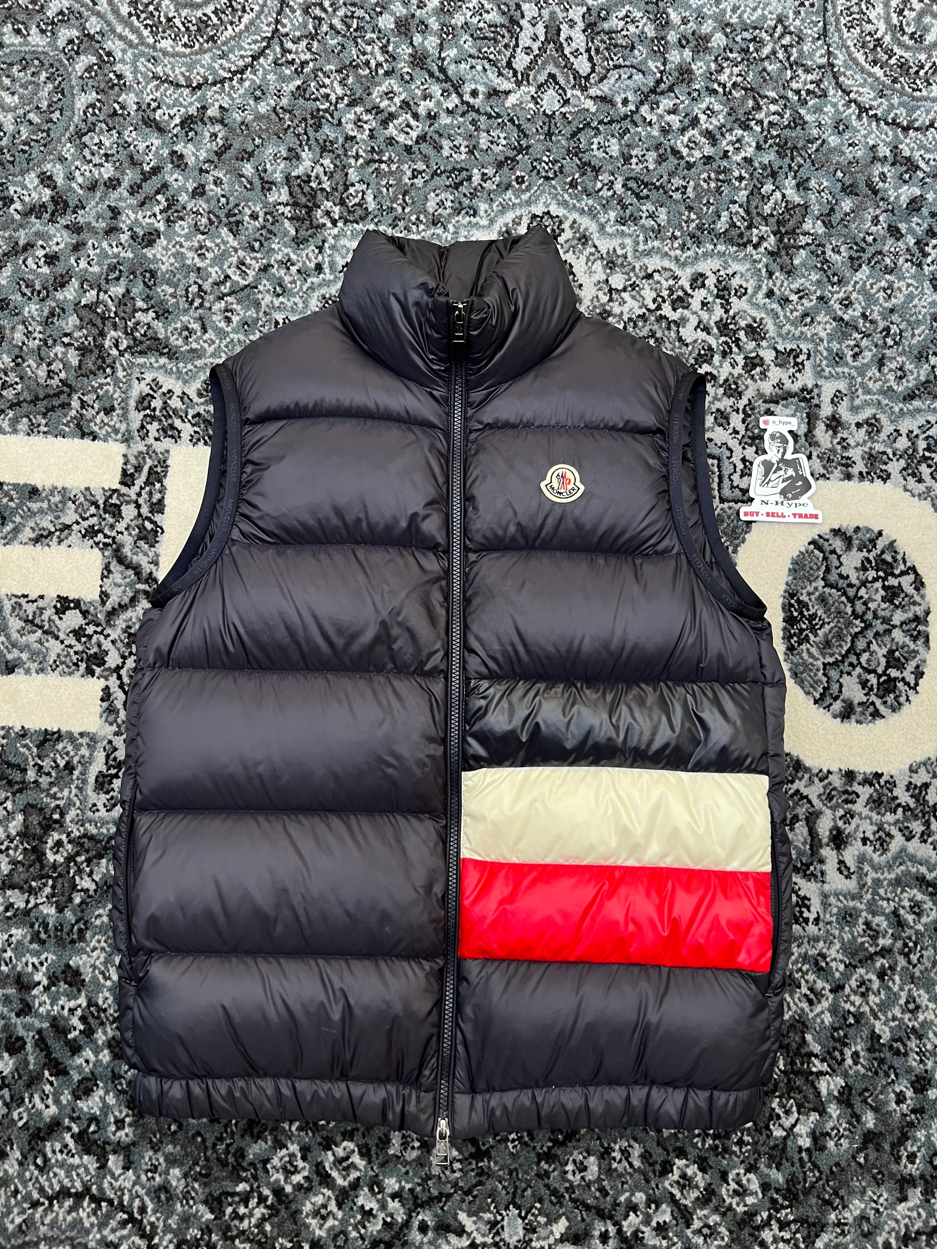 Moncler Sovex Down Gilet Navy