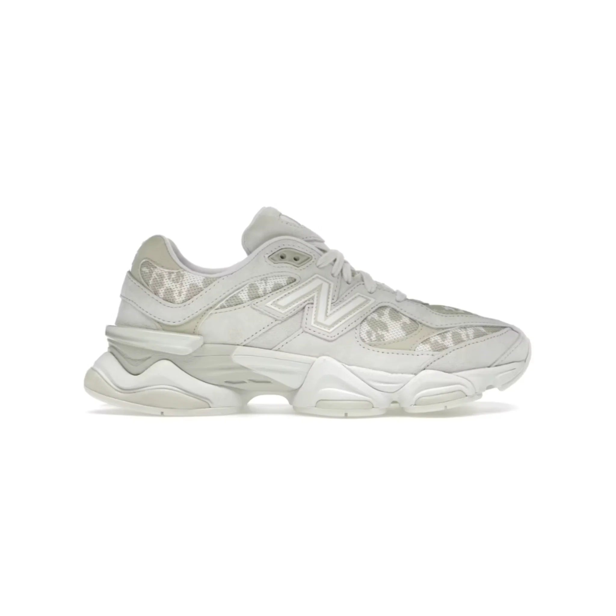 New Balance 9060 Cream Leopard