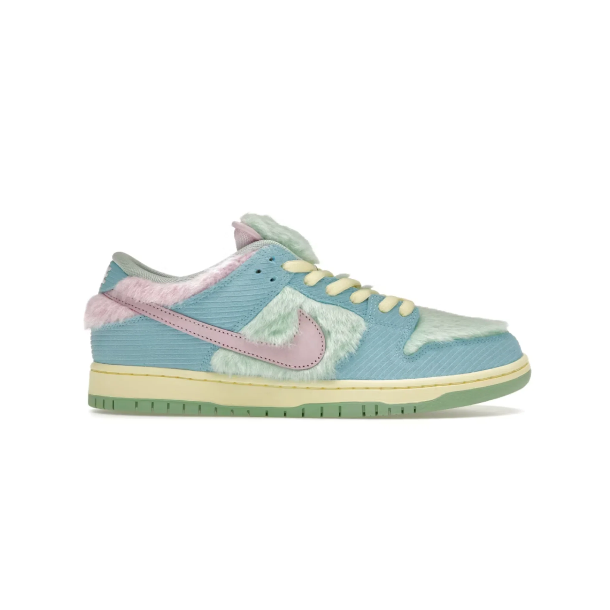 Nike SB Dunk Low Verdy Visty