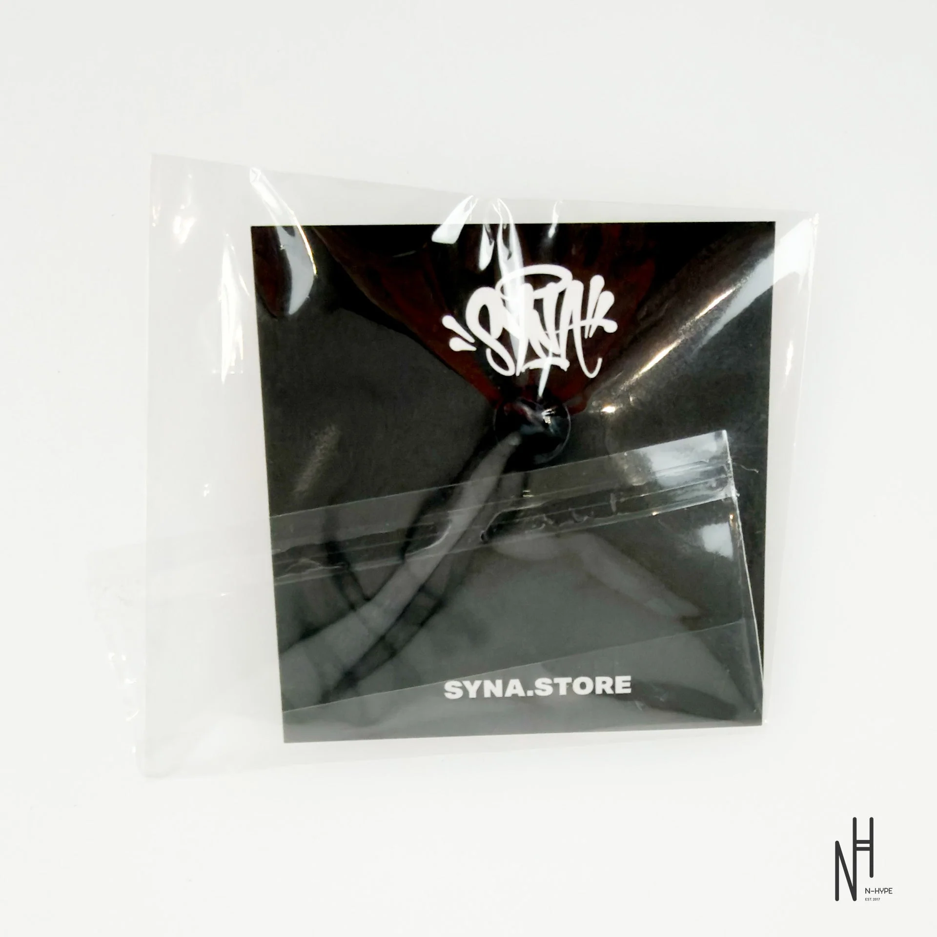 Syna World Pin - Image 2
